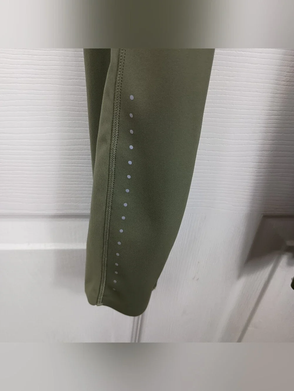 Lululemon Leggings 4 Womens Green Fast Free High Rise Light Reflect Running 27